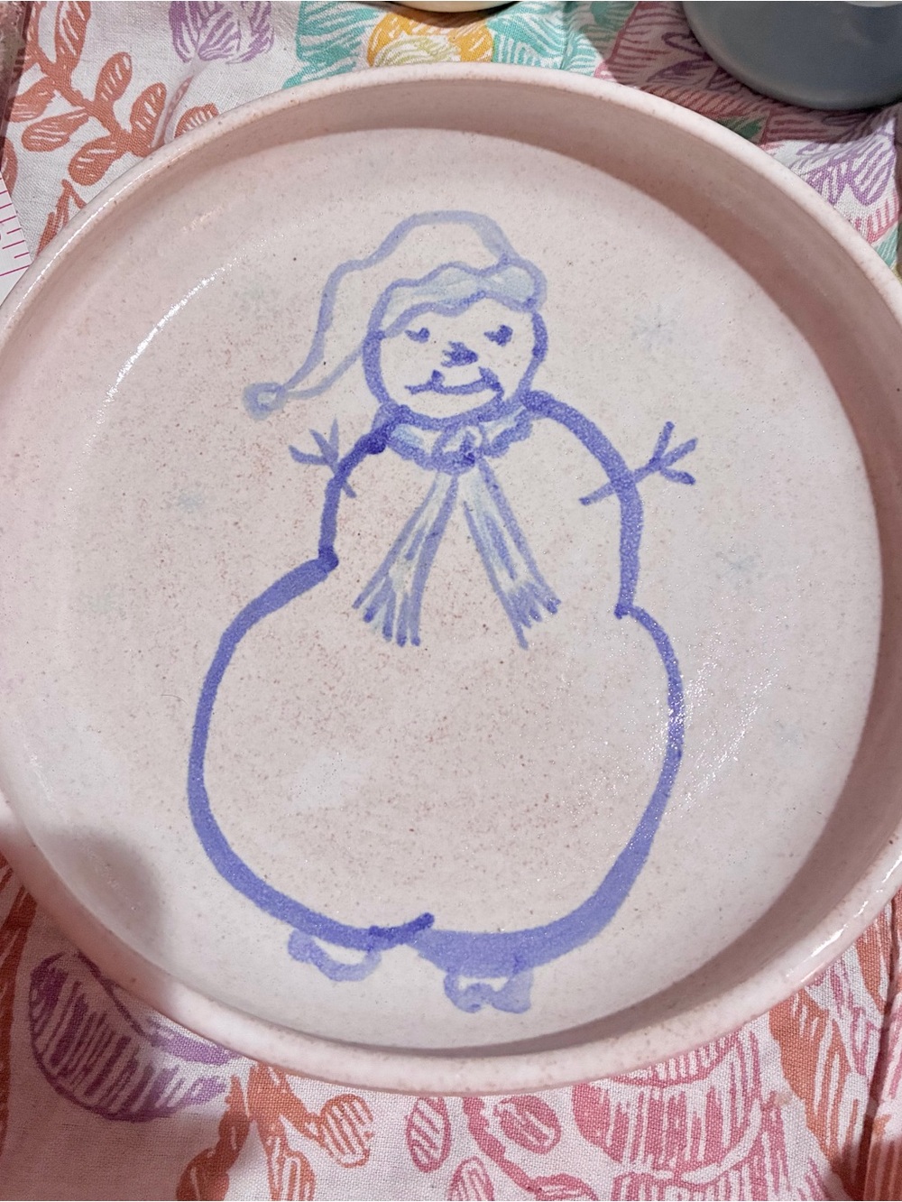 Pottery Dish with whimsical, primitive snowmanstyle from late 1990s. EC. 8.5x1.5